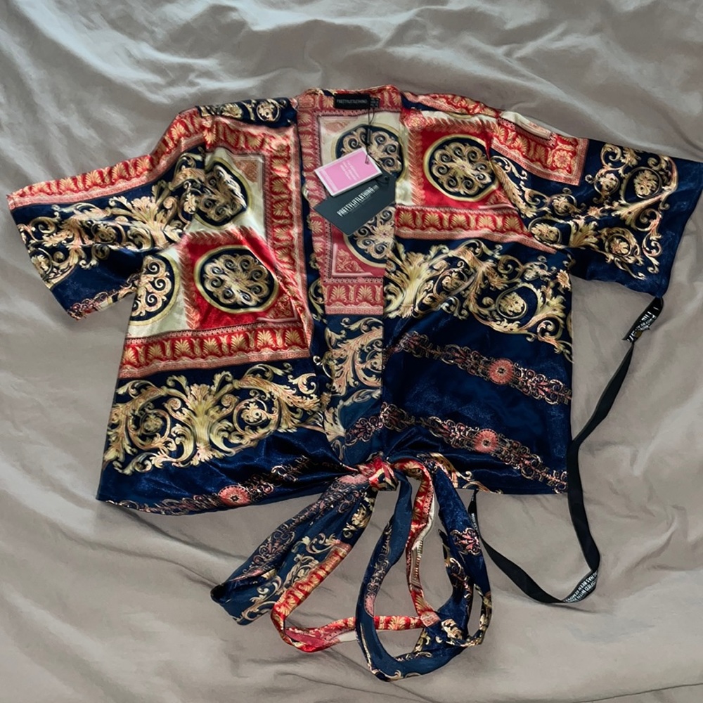 Brand new the front blouse